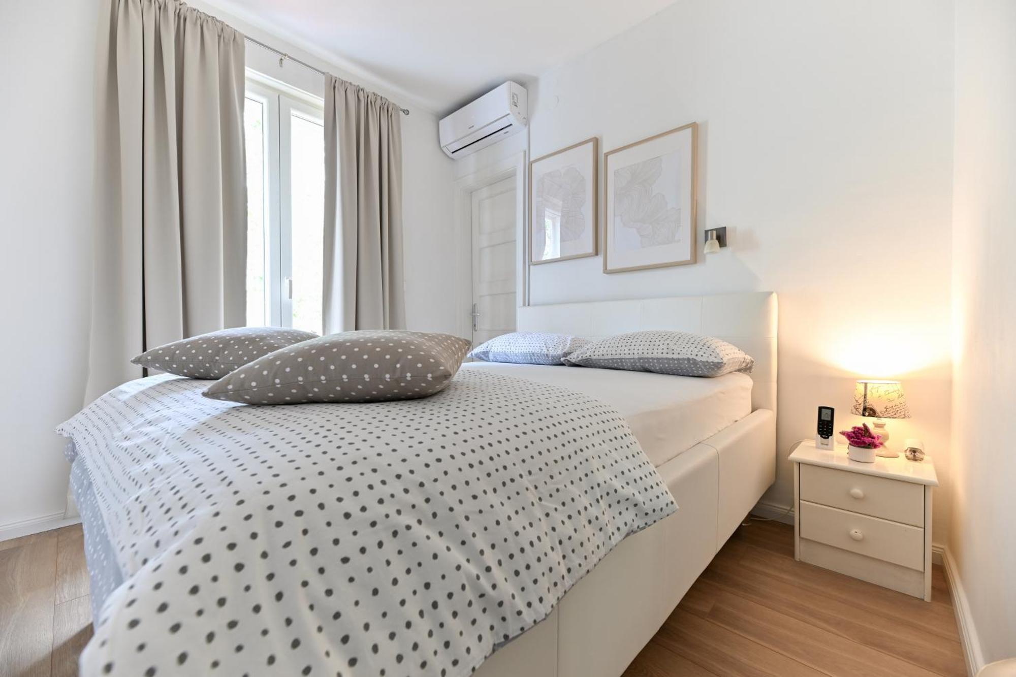 Near Zadar City Center Apartment With Free Parking And Air Condition In Each Room מראה חיצוני תמונה