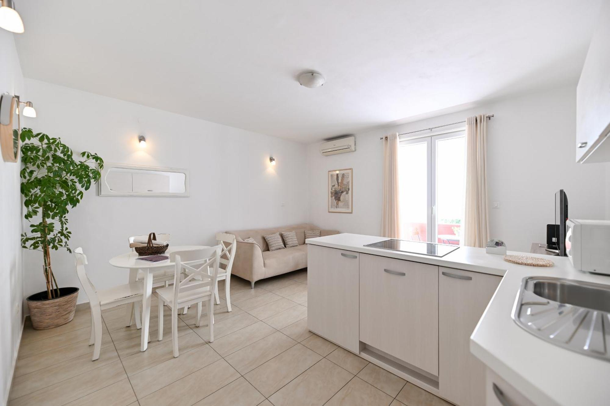 Near Zadar City Center Apartment With Free Parking And Air Condition In Each Room מראה חיצוני תמונה