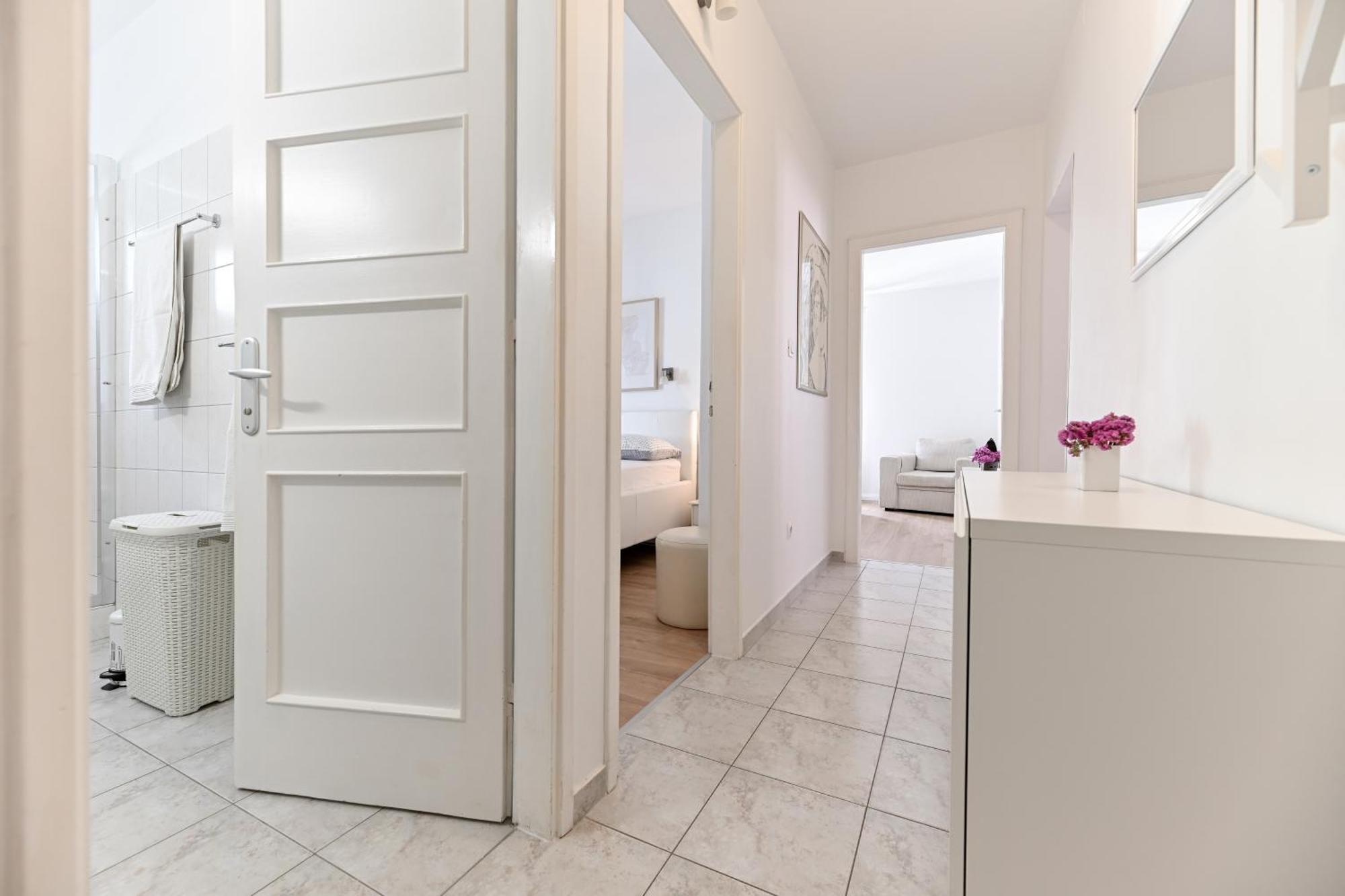 Near Zadar City Center Apartment With Free Parking And Air Condition In Each Room מראה חיצוני תמונה